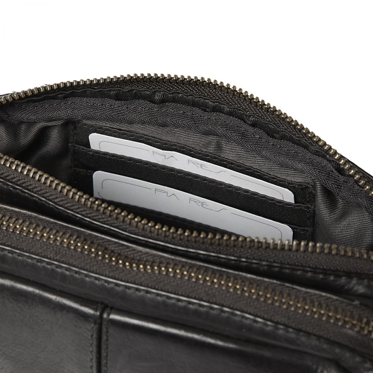 Lillecrossbodymedhndledsrem-31