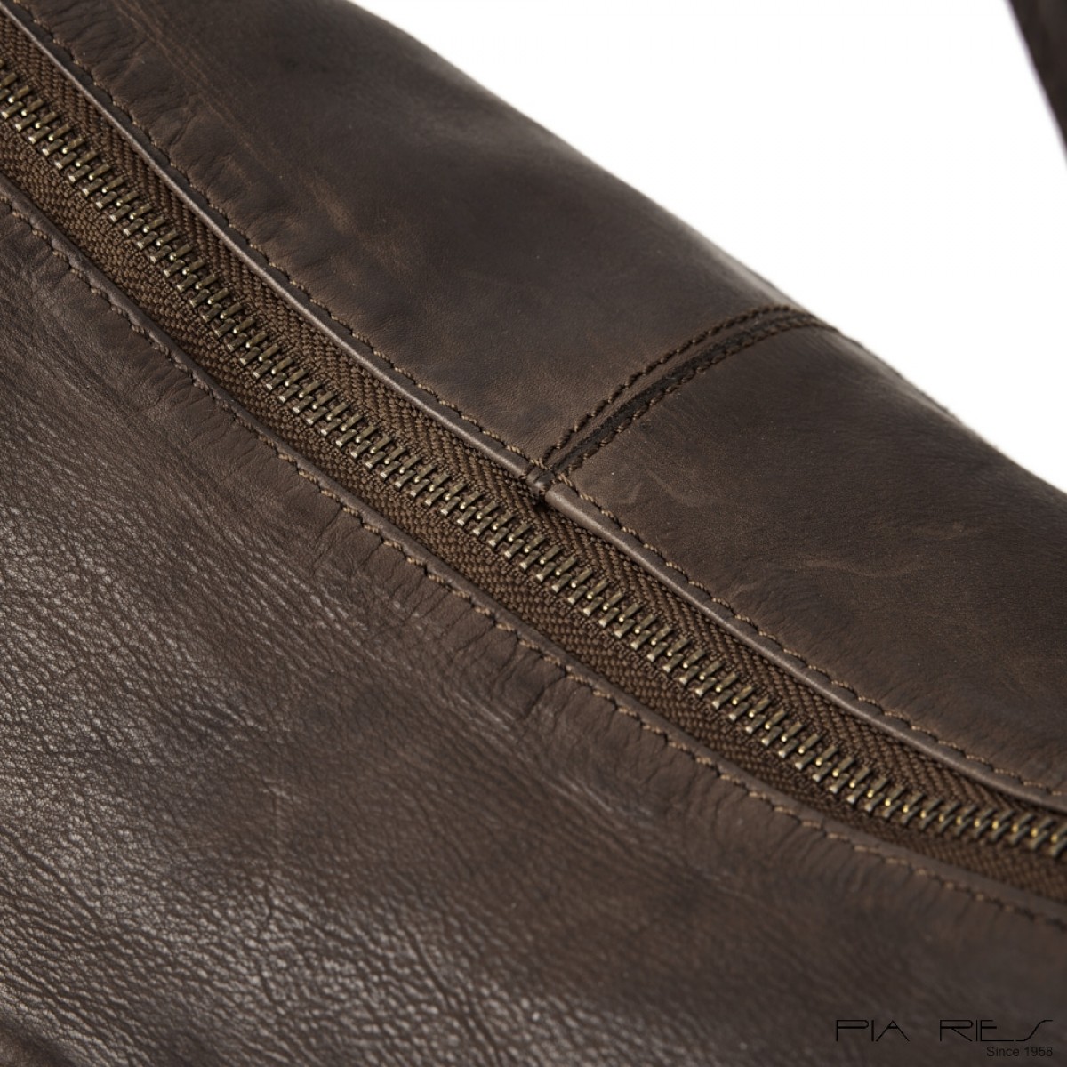 Rummeligcrossbody-31